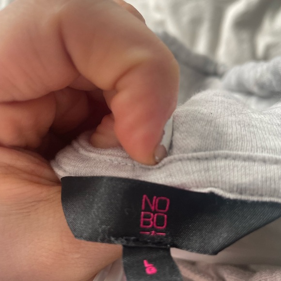 Aritzia knockoff grey zip up - Picture 3 of 3